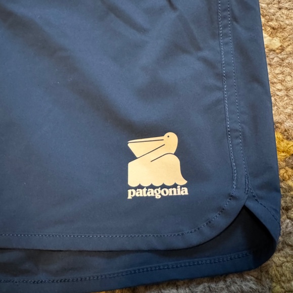 Patagonia Men's Hydropeak Scallop Boardshorts - 18" Conifer Green Blue - 32 - Picture 4 of 4